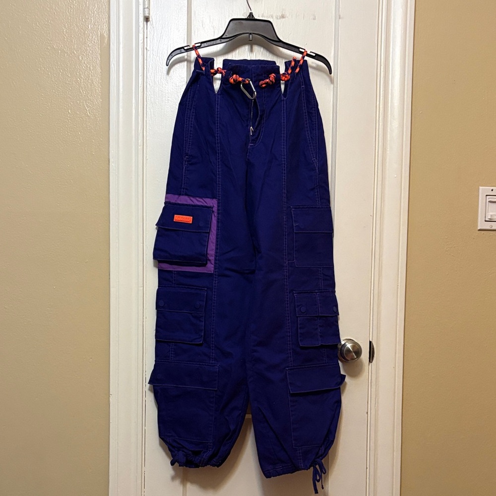 Ivy Park Cargo Utility Pants with Accent Trim